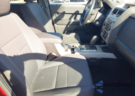 2011 Ford Escape Xlt из США, поврежденный, VIN 1FMCU0D74BKC03078